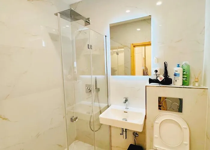 Apartment Phuong'nest Modern Near Old Town Prague