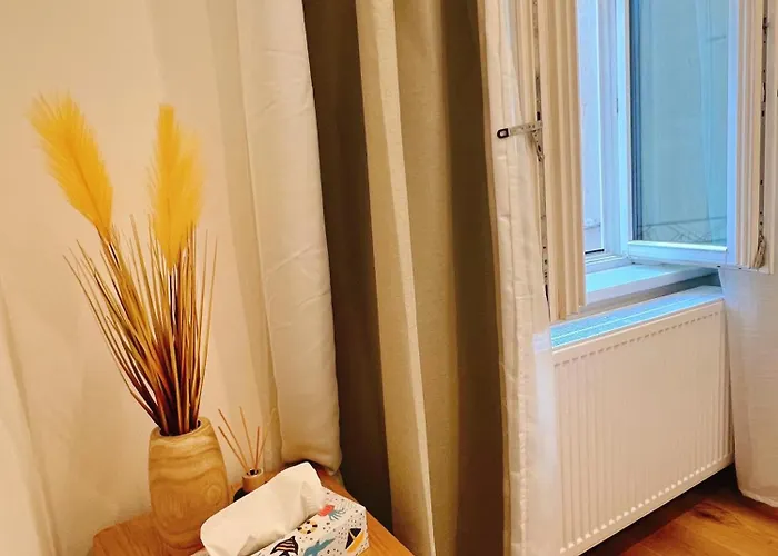 Phuong'nest Modern Near Old Town Prague