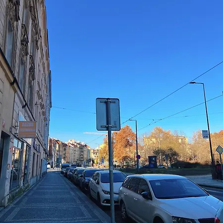 Phuong Nest Prague Cozy 2Br Apartment