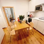 Phuong'nest Modern Near Old Town Διαμέρισμα Πράγα
